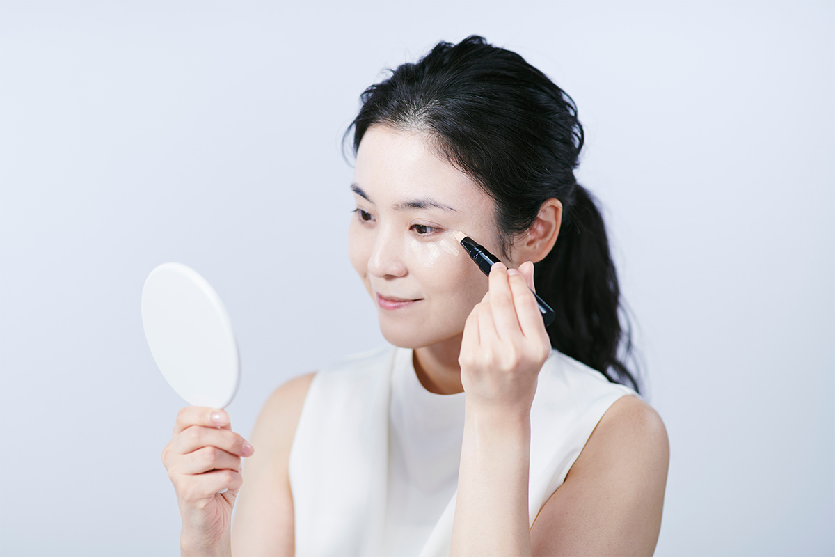 第3章 今すぐ隠したい！クマを消すメイク術